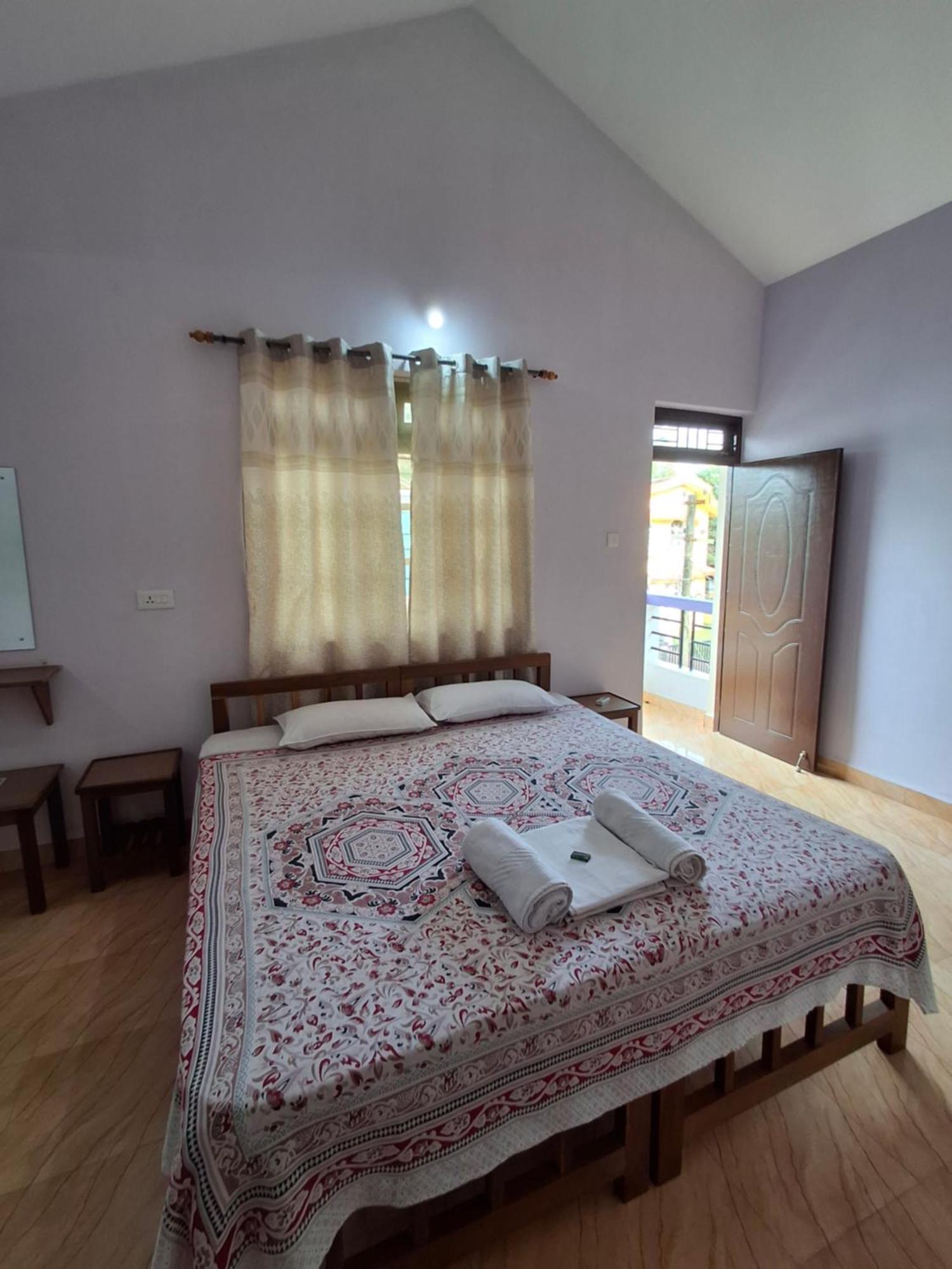 Lobo'S Guesthouse Cavelossim Zewnętrze zdjęcie